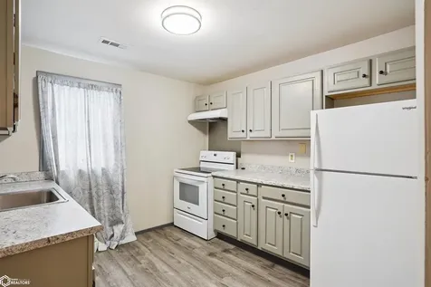 415 E Main Street Montezuma IA 50171