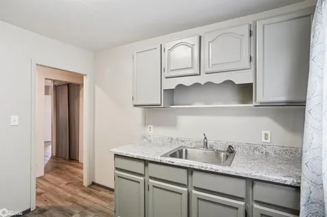 415 E Main Street Montezuma IA 50171