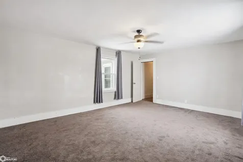 415 E Main Street Montezuma IA 50171