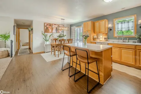 1340 Georgetown Road Iowa Falls IA 50126