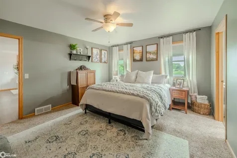 1340 Georgetown Road Iowa Falls IA 50126