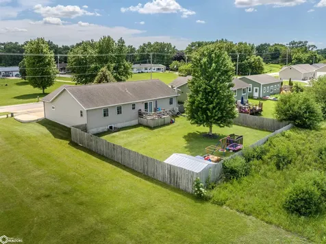 1340 Georgetown Road Iowa Falls IA 50126