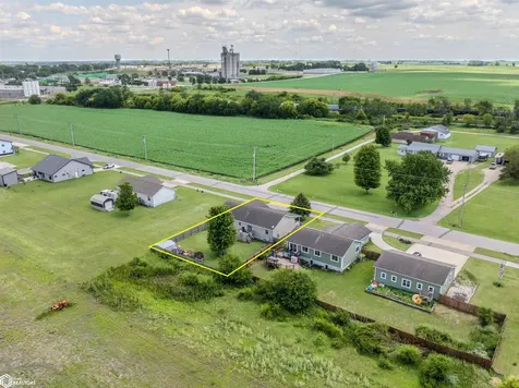 1340 Georgetown Road Iowa Falls IA 50126