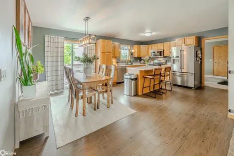 1340 Georgetown Road Iowa Falls IA 50126