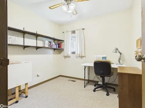 18 Pine Court Montrose IA 52639