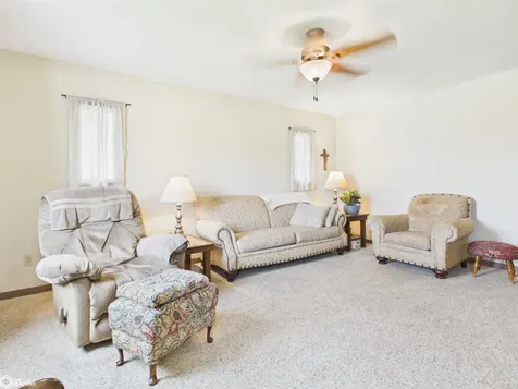 18 Pine Court Montrose IA 52639