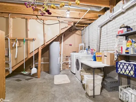 18 Pine Court Montrose IA 52639