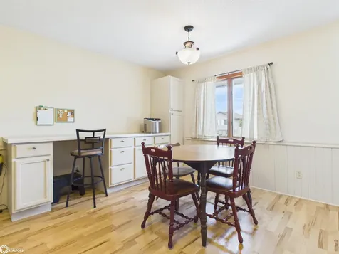 18 Pine Court Montrose IA 52639