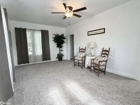 415 W 4th Street S Newton IA 50208