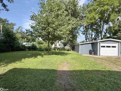 415 W 4th Street S Newton IA 50208