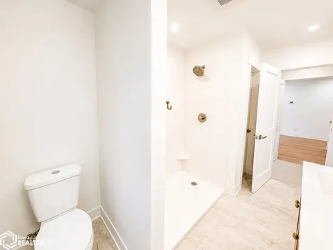 255 Willowbrook Drive Mason City IA 50401