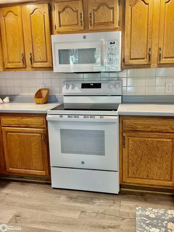 2021 Edmundson Oskaloosa IA 52577