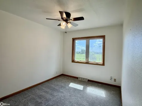 2021 Edmundson Oskaloosa IA 52577