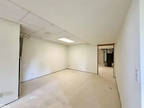 2021 Edmundson Oskaloosa IA 52577