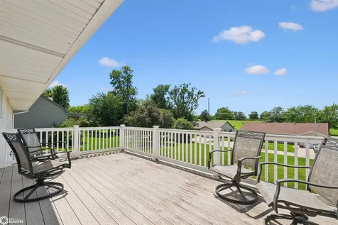 1507 S 5th Street Marshalltown IA 50158