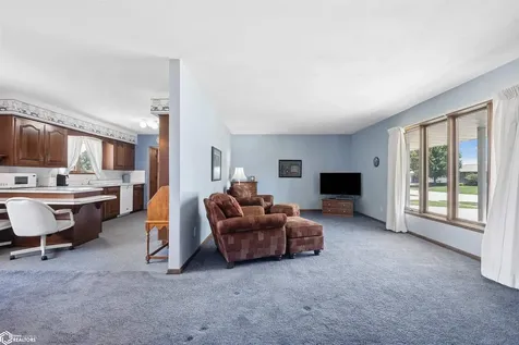 1507 S 5th Street Marshalltown IA 50158