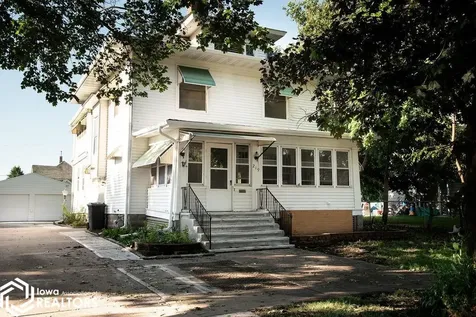 219 A Avenue W Albia IA 52531
