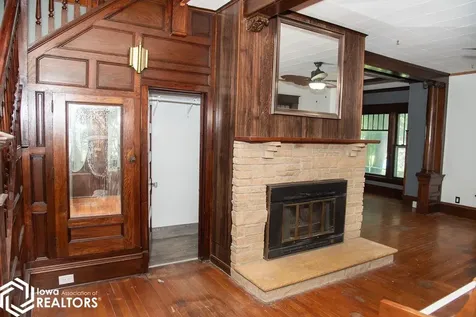 219 A Avenue W Albia IA 52531
