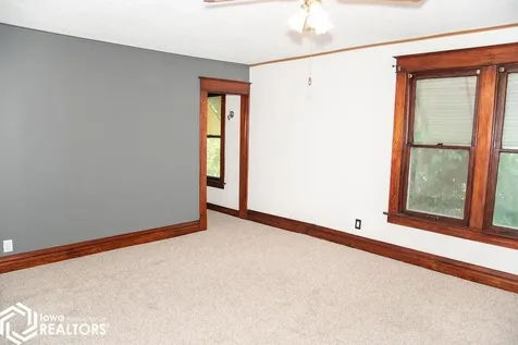 219 A Avenue W Albia IA 52531