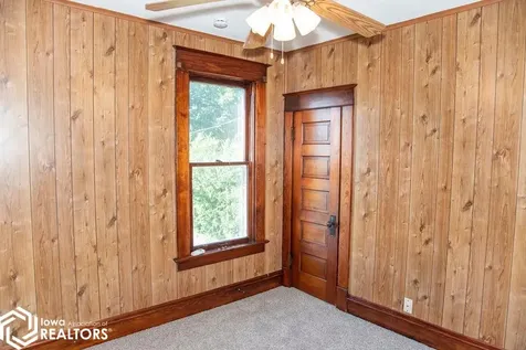 219 A Avenue W Albia IA 52531