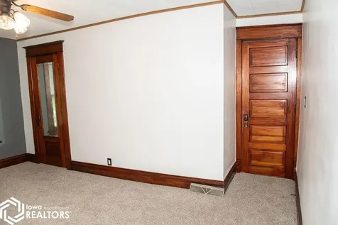 219 A Avenue W Albia IA 52531