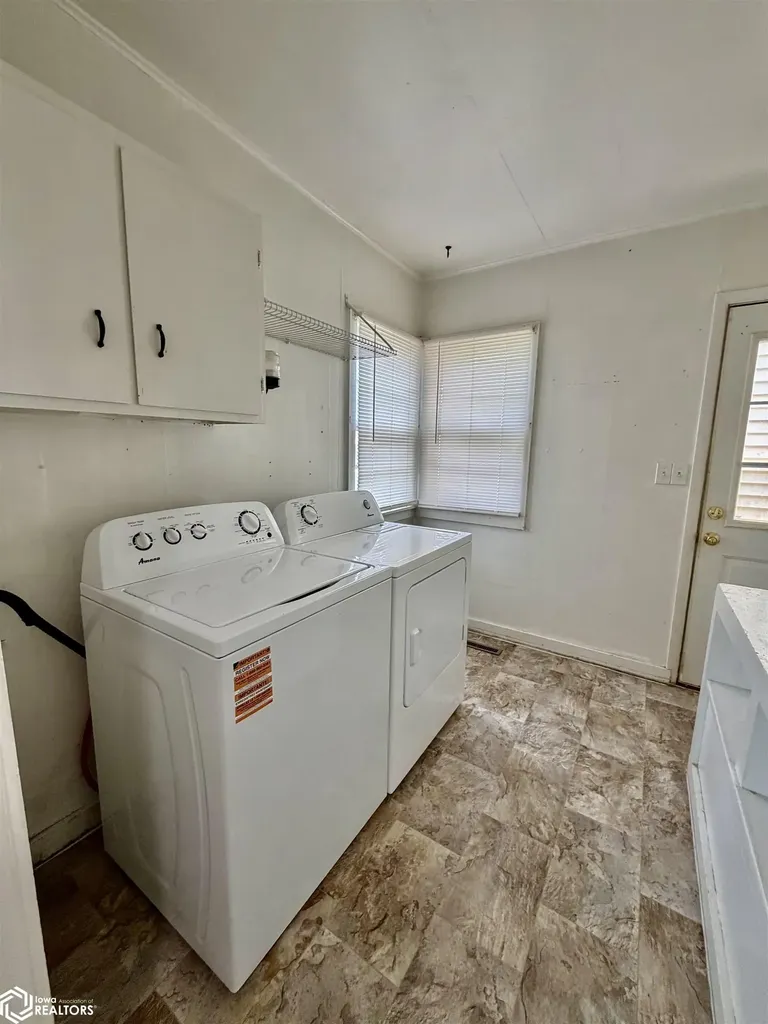 1405 S 2nd Street Oskaloosa IA 52577