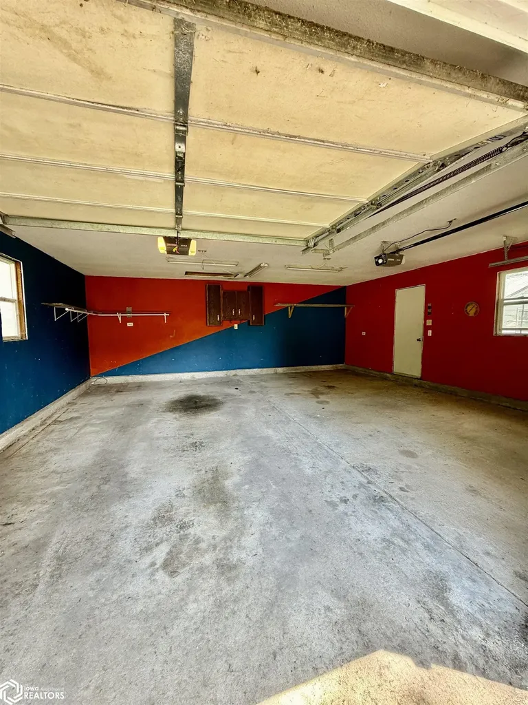 1405 S 2nd Street Oskaloosa IA 52577