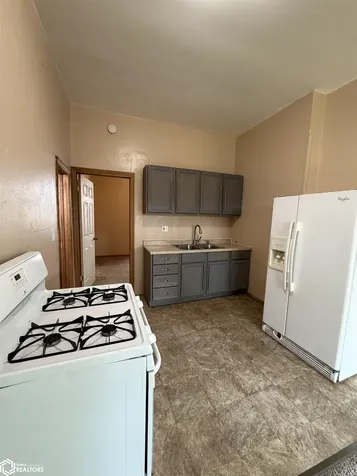 1405 South 2nd Oskaloosa IA 52577