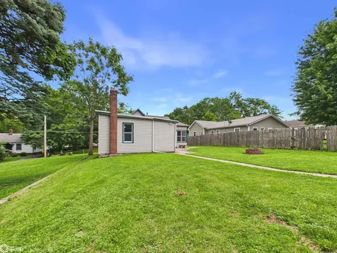 1209 Mercer Street Burlington IA 52601