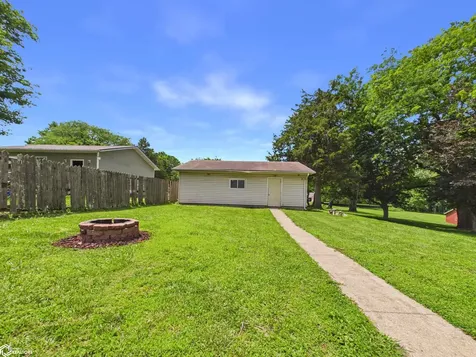 1209 Mercer Street Burlington IA 52601