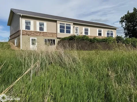 3124 I Avenue Toledo IA 52342