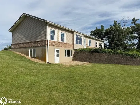 3124 I Avenue Toledo IA 52342