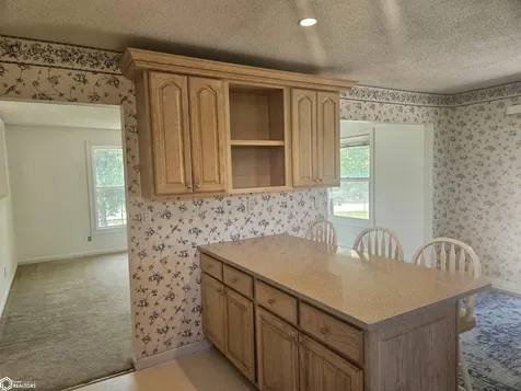 1954 White Plains Road Montrose IA 52639