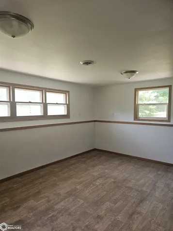 1954 White Plains Road Montrose IA 52639
