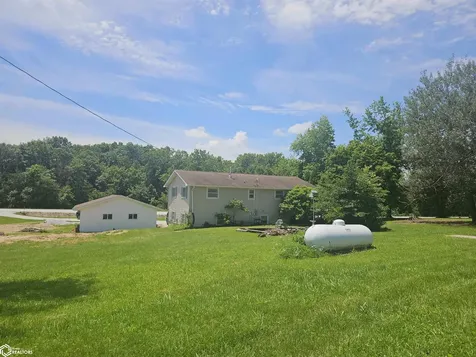1954 White Plains Road Montrose IA 52639