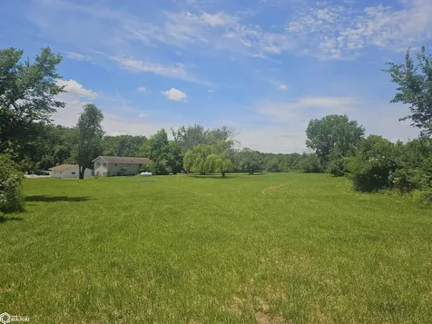 1954 White Plains Road Montrose IA 52639