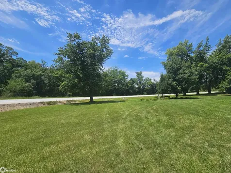 1954 White Plains Road Montrose IA 52639