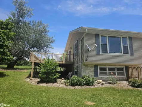 1954 White Plains Road Montrose IA 52639
