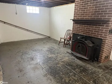 3088 Main Street Road Marshalltown IA 50158