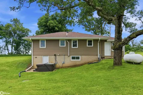 3088 Main Street Road Marshalltown IA 50158