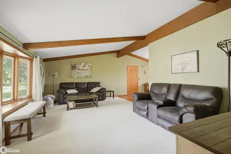9194 Gaslight Drive Burlington IA 52601