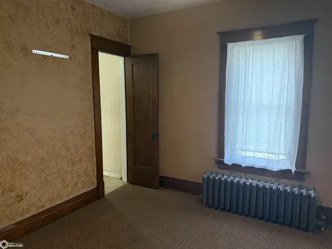 138 Franklin Street Ackley IA 50601