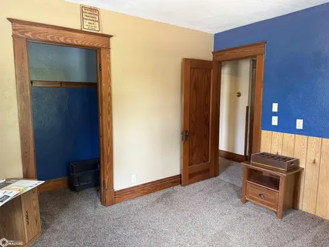 138 Franklin Street Ackley IA 50601