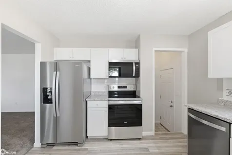 109 W Southridge Road Marshalltown IA 50158
