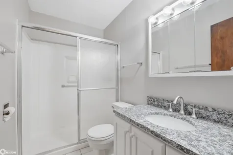 109 W Southridge Road Marshalltown IA 50158