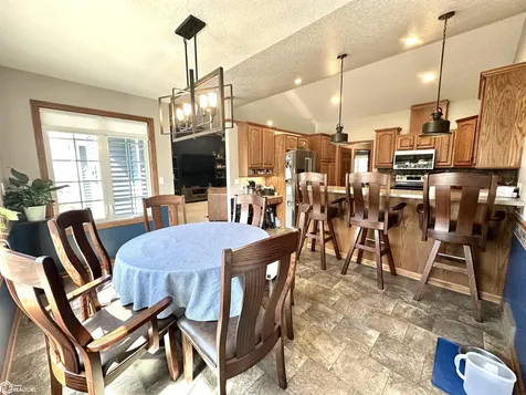 1935 Reed Street Grinnell IA 50112