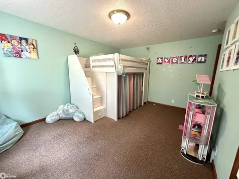 1935 Reed Street Grinnell IA 50112
