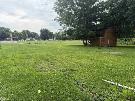 1109 S 7th Street Fairfield IA 52556