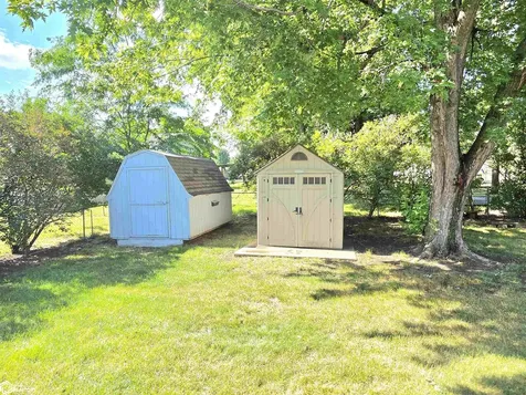 3 Mississippi Circle Mason City IA 50401