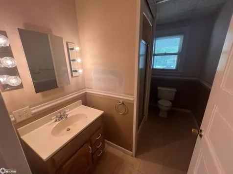 402 W Hempstead Avenue Fairfield IA 52556